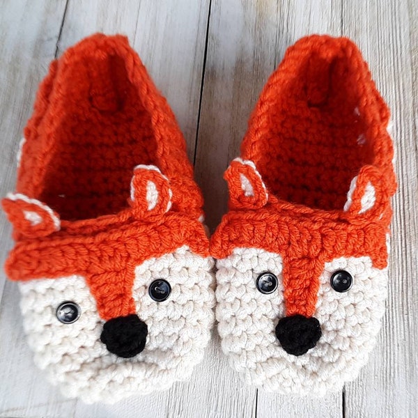 Fox-in-Socks Pattern, Crochet Slippers PDF Pattern, Instant download easy crochet pattern,  kids crochet slippers, fox slipper pattern