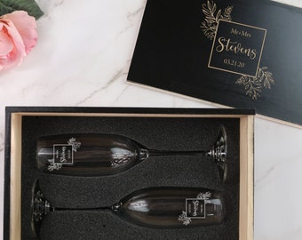 Champagne Flutes Box Set - Etched Toasting Glasses with Engraved Box, Personalized Champagne Glass Gift Set, Design: L5