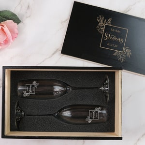 Champagne Flutes Box Set - Etched Toasting Glasses with Engraved Box, Personalized Champagne Glass Gift Set, Design: L5