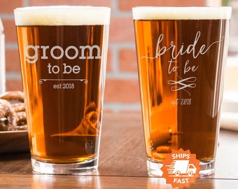 Engagement Beer Glasses Gift for Couple - Personalized Beer Glasses for Weddings, Mr and Mrs Mugs, Design: HH2