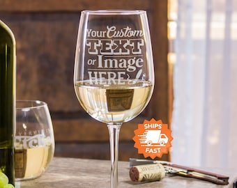Copas de vino personalizadas grabadas: personaliza una copa con tu texto, logotipo o diseño. Precios especiales para pedidos al por mayor. Regalos personalizados. Diseño: PERSONALIZADO.
