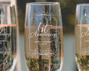 Custom Anniversary Wine Glasses - Design: A1