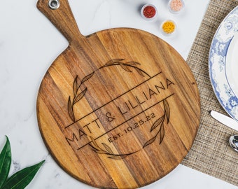 Personalized Round Cheese Board for a Couple, Wedding or Anniversary Gifts, Housewarming Gift for Newlyweds, Design: N8