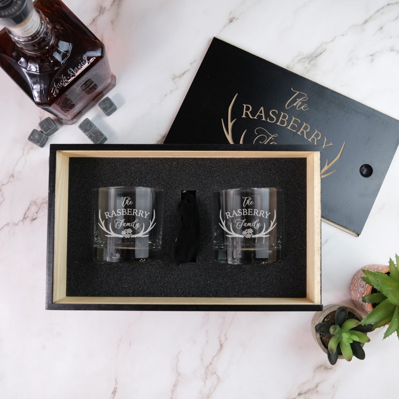 Antler Whiskey Gift Set Personalized Glasses, Whiskey Stones, and Engraved Box Engraved Gifts for Family Gifts for Men, Design: FM7 image 1