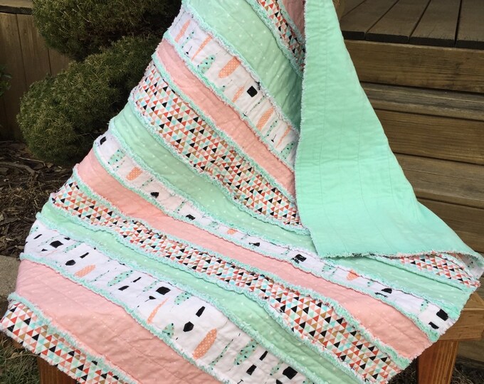 Southwest Baby or Throw Size Rag Quilt, in a Feather and Arrows Print
