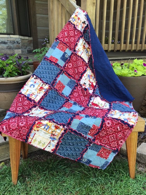 residentie lunch Lyrisch Baby Rag Quilt in a Cowboy Design With Red and Blue Bandana - Etsy