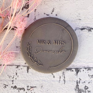 Mr & Mrs Wreath | Custom Cookie fondant stamp | Personalised modern debosser | Cookie Stamp | Fondant Debosser