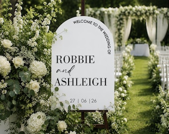 Arch wedding welcome sign in acrylic — personalised modern design for ceremony entrance