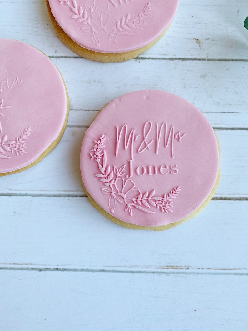 Custom Cookie fondant stamp - Personalised modern embosser -with your initials & wreath perfect weddings, engagements and bridal showers 