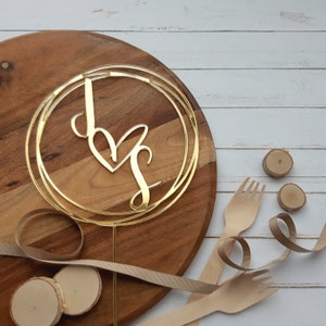 Personalised heart custom wedding cake topper wreath initials surname cake decoration wood gold black acrylic express shipping express post