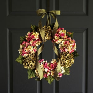 hydrangea-wreath-on-dark-door