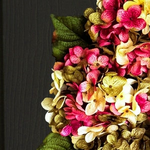 hydrangea wreath close-up