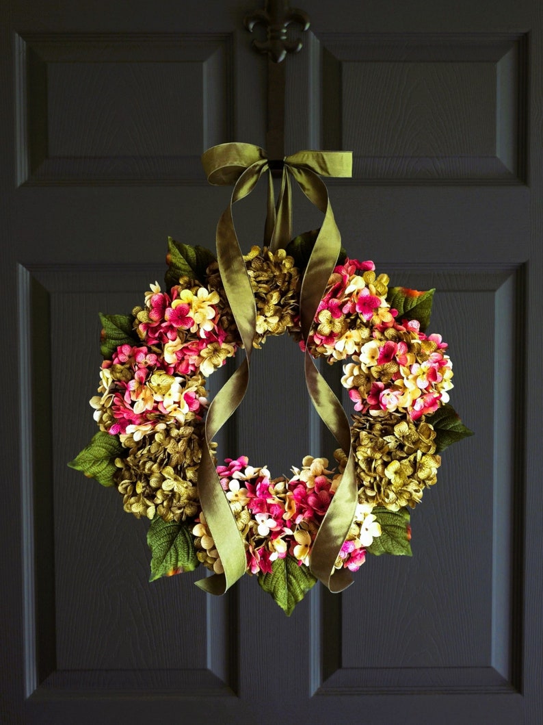 hydrangea wreath on door