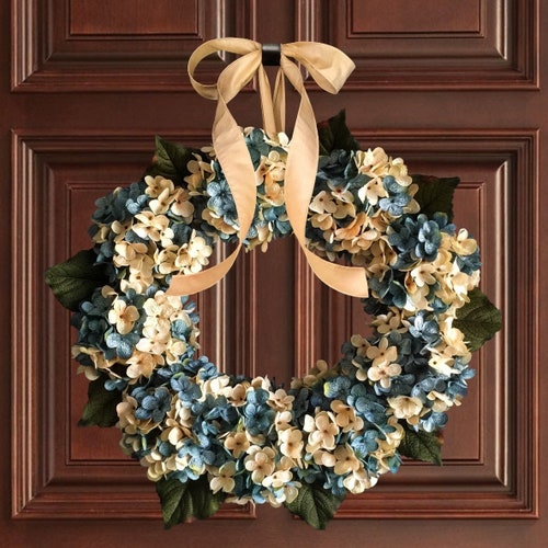 Beautiful Hydrangea Wreath Winter Wreath Front Door Etsy