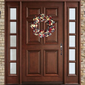 4th of July wreath on front door