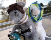 Bonnie and Clyde - Handmade Felt Toys / Felt Mice /  Natural Wool Needle Felted /Accessories included