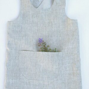 Young gardener linen pinafore. Children linen pinafore apron. Gift for gardener. image 2