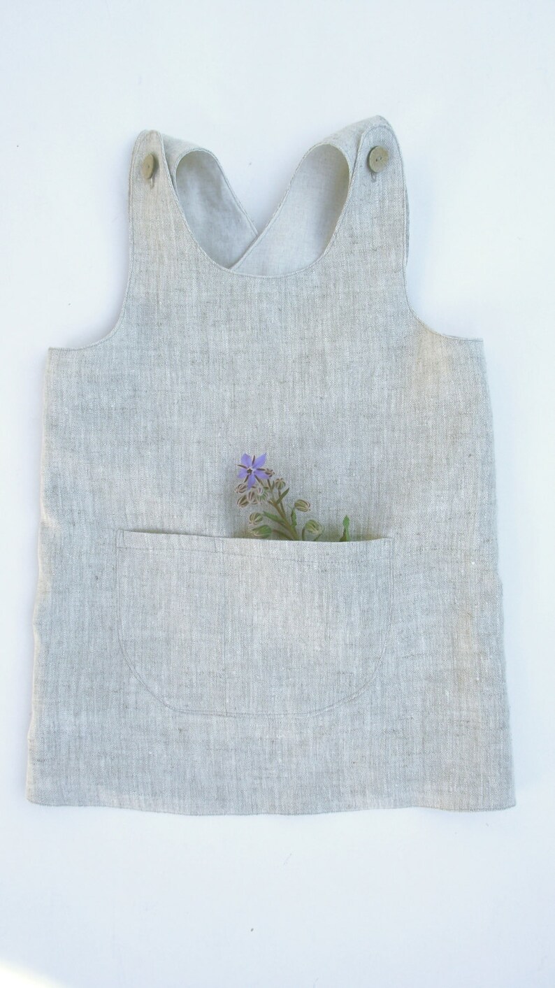 Young gardener linen pinafore. Children linen pinafore apron. Gift for gardener. image 2