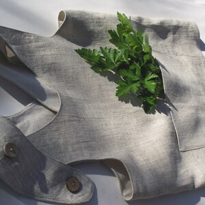 Young gardener linen pinafore. Children linen pinafore apron. Gift for gardener. image 3