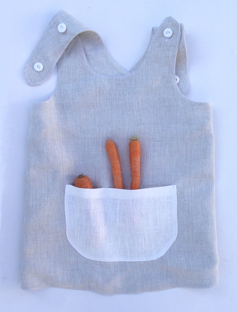 Young gardener linen pinafore apron. Many colors pocket. Gift for gardener. image 1