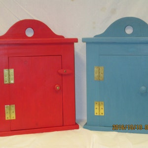 Shaker-Style Wall Cabinet