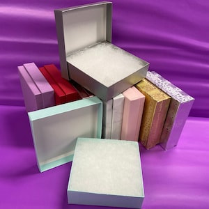 Cotton Lined Colorful Jewelry Gift Boxes 3.5" X 3.5" X 1"