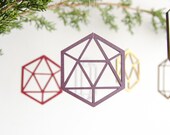 Single eco-friendly geometric wood tree ornament gift - pet friendly and child friendly