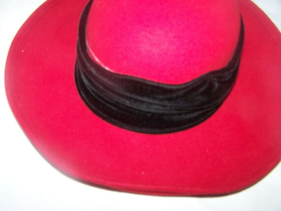 Bollman Wool Doeskin Felt Importina Red 