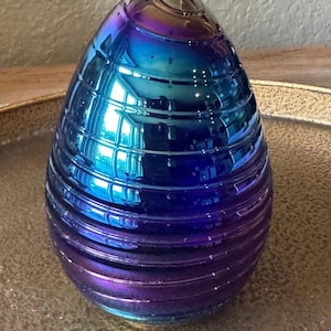 Vintage Mt. St. Helens Iridescent Glass Egg Paperweight