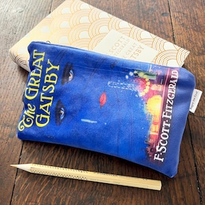 The Great Gatsby pencil case, Book purse, The Great Gatsby purse, Book pouch, Book pencil case, Book zipper purse, Literary cosmetics bag
