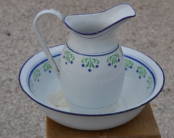 shabby chic Tole Ware Emaille Set/Krug und Schüssel/Krug und Schüssel/Krug und Schüssel antik/französische Emaille/Krug und Schüssel/Kitchenalia/Schlafzimmer Dekor/Homedecor