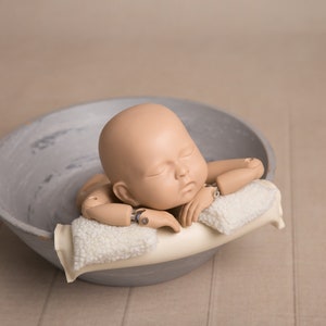 Easy Wrap Newborn photography posing Easy Posing Pillow Newborn Posing Aid