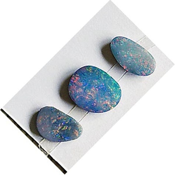 A parcel of three freeform shape Australian doublet opals