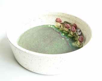 Ceramic Bowl with Toadstool decoration, hand thrown and glazed - studio pottery - pottery bowl