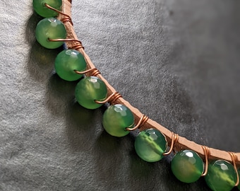 Necklace with green Agate stones