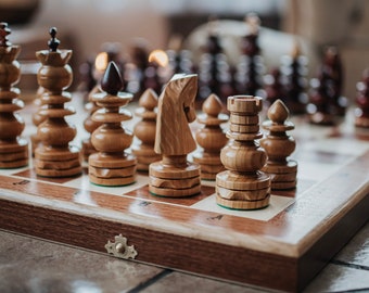 Prestigious Wooden chess board, large inlaid cassette, wooden game, Bizant style chess board, chess sets with boards, handmade gameWITH LOVE