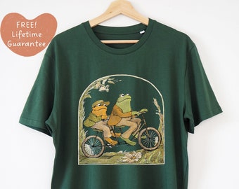 Frog and Toad Shirt *Lifetime print guarantee*, frog shirt, frog gifts, frog and toad funny shirt Classic Book T-shirt, Cottagecore Shirt