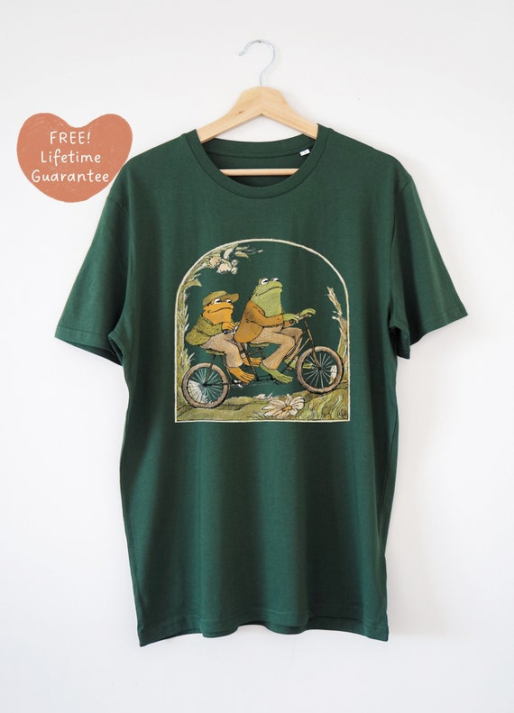 Frog and Toad Shirt *Lifetime print guarantee*, frog shirt, frog gifts, frog and toad funny shirt Classic Book T-shirt, Cottagecore Shirt