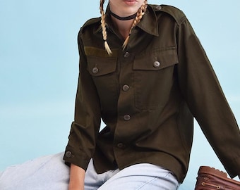 Nueva chaqueta militar de campaña del ejército austriaco vintage, color oliva y caqui, con botones grandes para mujer.