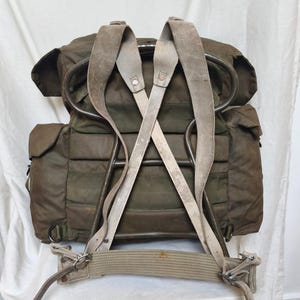 Britischer Bergen-Rucksack, wasserdicht, Baujahr 1985, mit norwegischem Stahlrahmen