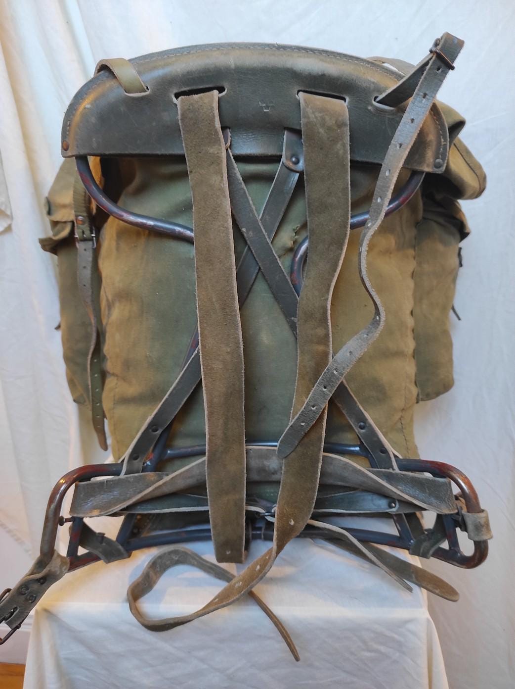 スウェーデン軍　ミリタリーバッグ Vintage Sweden travel bag スウェーデンミリタリー