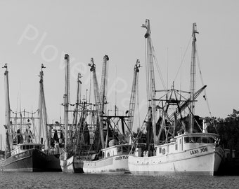 DIGITAL Fishing Boat Print Photograph // Black and White Nautical Photograph // Nautical Photography // Ft Myers Beach Photography