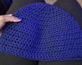 Navy Blue Knit Beanie: Roomy Fit, Vegan Yarn