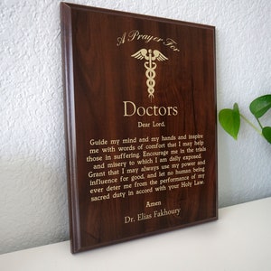 Doctors Prayer Plaque | Personalized Doctor Gift | A Doctor&#39;s Prayer for Medical Professionals on National Physicians Week or Medical School