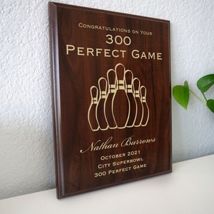 Perfect Game Bowling Award | 300 Pin Score Gift | Personalized  Commemorative Plaque for Bowling a Perfect 300 Game