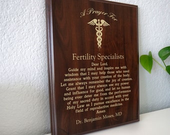 Fertility Doctor Prayer Plaque | Personalized Reproductive Medicine Gift | An IVF IUI Specialist Prayer