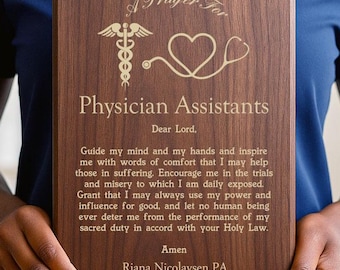 Placa de oración para asistentes médicos / Protege la columna vertebral que mantiene la atención unida cuando más se necesita