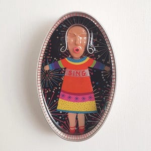 Singing artwork