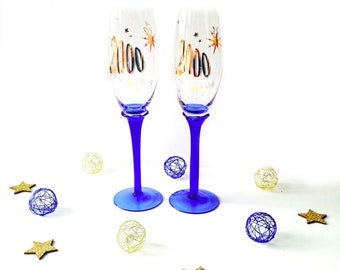 Flûtes à champagne x 2 vintage ANNÉE 2000 collector pied bleu et inscription dorée vintage par SophieLDesign