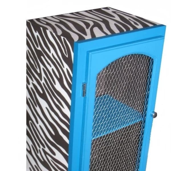 Meuble de rangement ZÈBRE rayures chocolat turquoise porte grillagée meuble menuisé et peint à la main par SophieLDesign